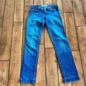 Hollister Jeans 3R 26W 33L